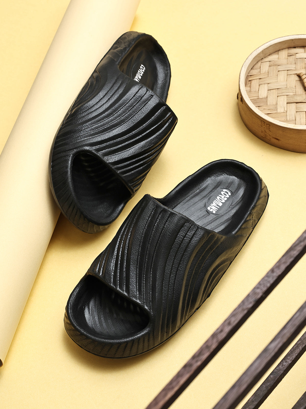 Men’s Black Comfort Slides – Lightweight Casual Slip-on Slippers with Anti-Slip Sole