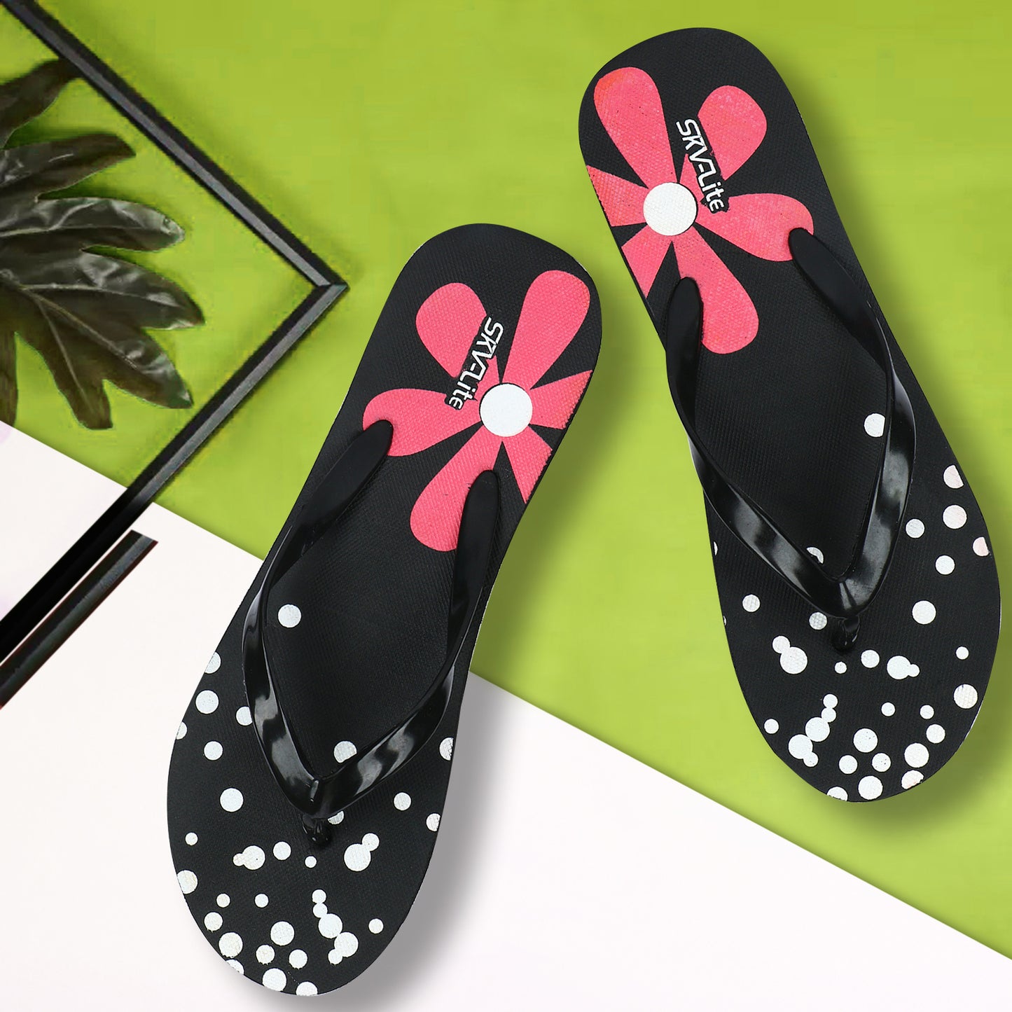 Cordmans BloomPop – Women’s Black Polka & Floral Flip-Flops