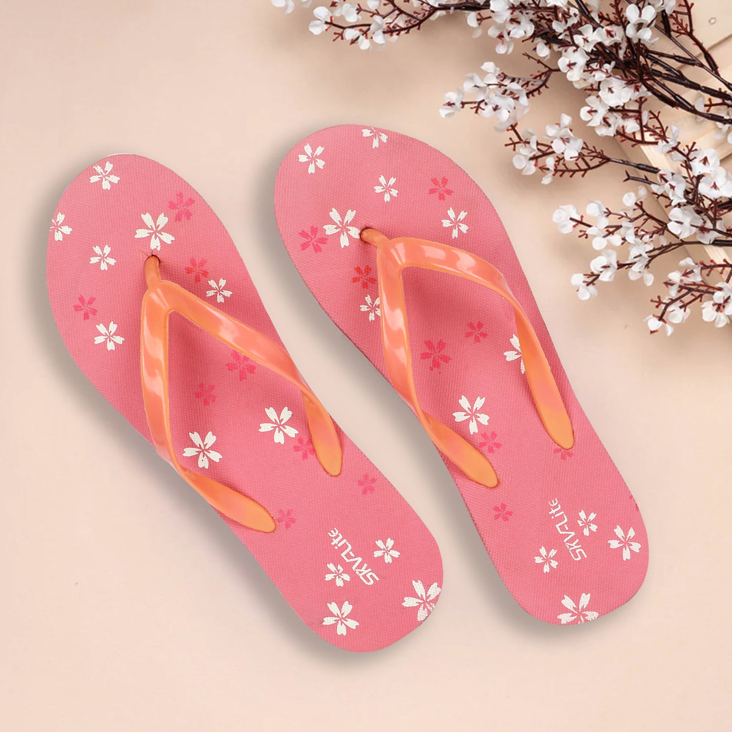 Stylish Women’s Floral Printed Flip-Flops