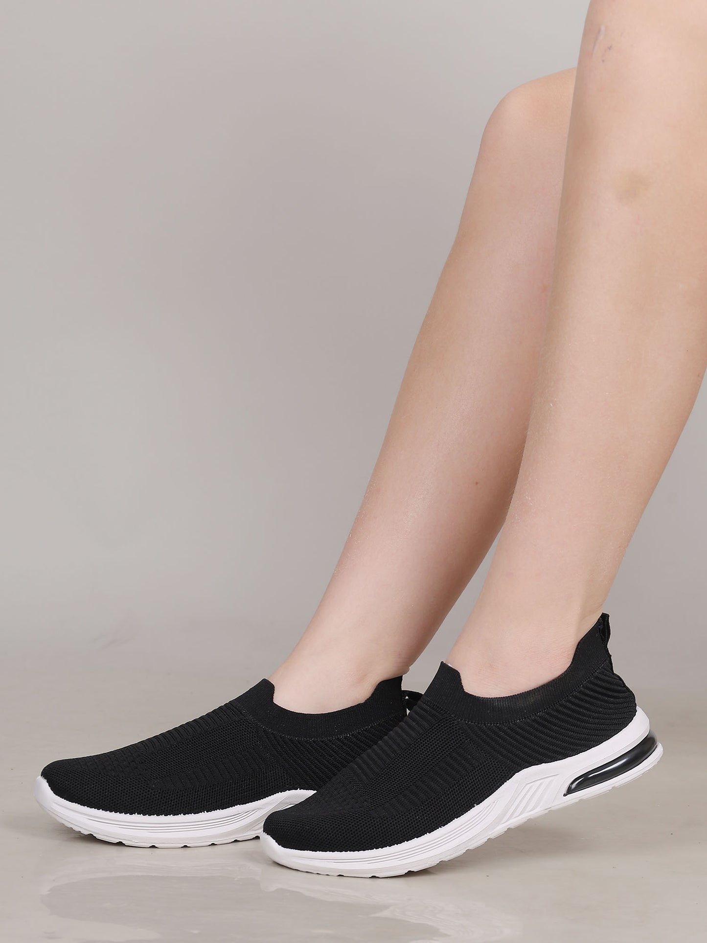 Cordmans Plain SoftWalk – Women’s Knit Slip-Ons