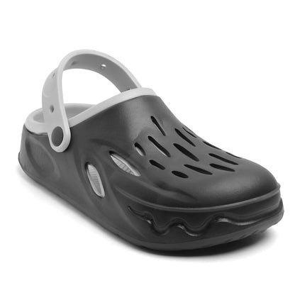 Unisex Comfort Clogs – Black | Lightweight, Anti-Slip & Water-Friendly