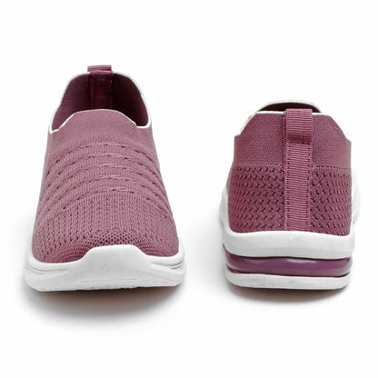 Women’s Stylish Slip-On Sports Sneakers – Lightweight & Breathable Walking Shoes