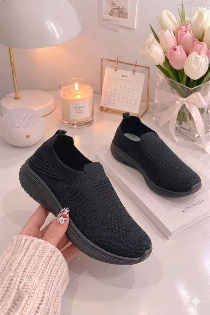Women’s Black Slip-On Walking Shoes – Lightweight & Comfortable